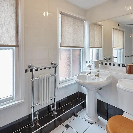 Host & - Emerald Holiday home Saltburn-by-the-Sea