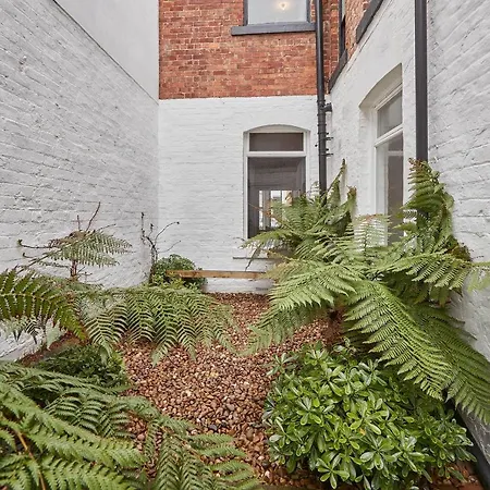 Holiday home Host & - Emerald